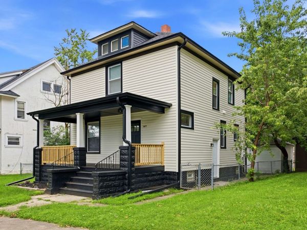 387 S Evergreen Avenue, Kankakee, IL 60901