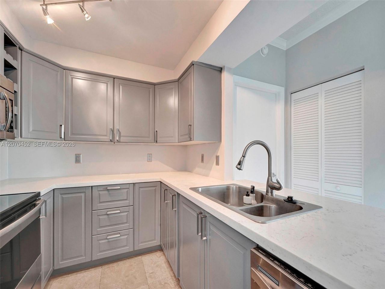 2475 Brickell Ave , Unit 804, Miami, FL 33129 Photo