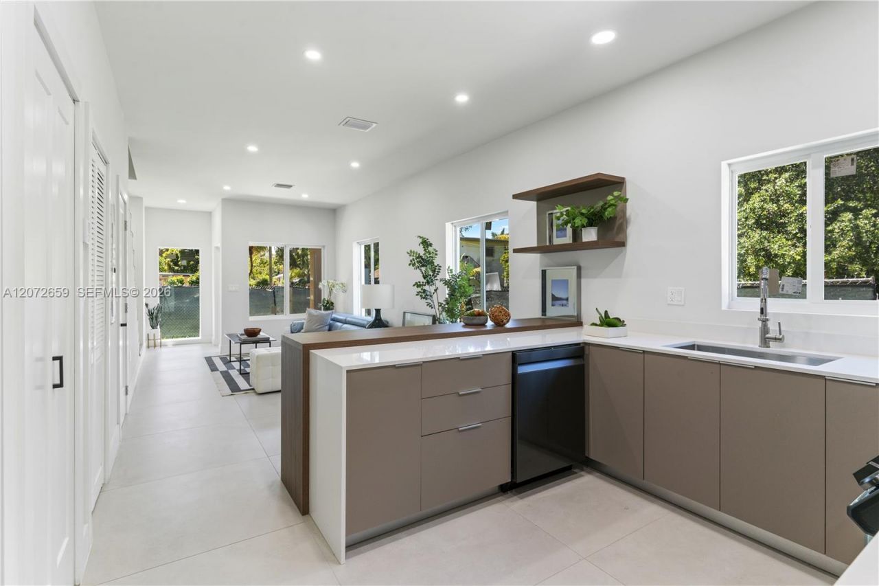 6141 NW 1st Ave , Miami, FL 33127 Photo