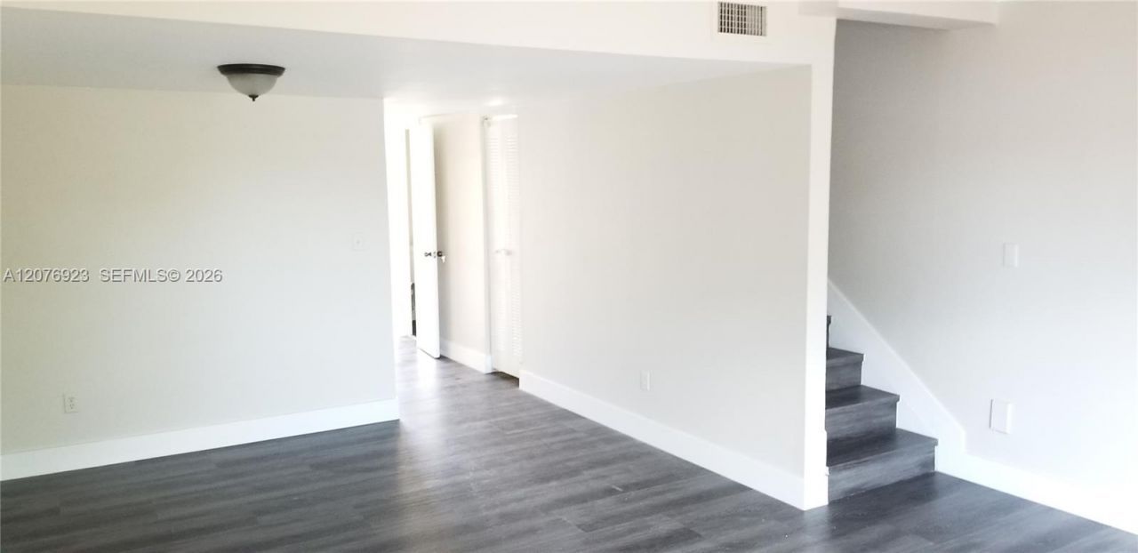 8550 SW 109th Ave , Unit 5-202, Miami, FL 33173 Photo