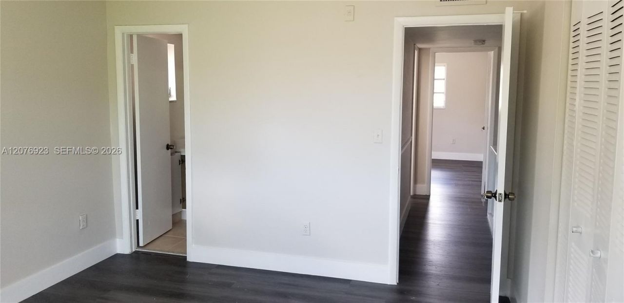 8550 SW 109th Ave , Unit 5-202, Miami, FL 33173 Photo