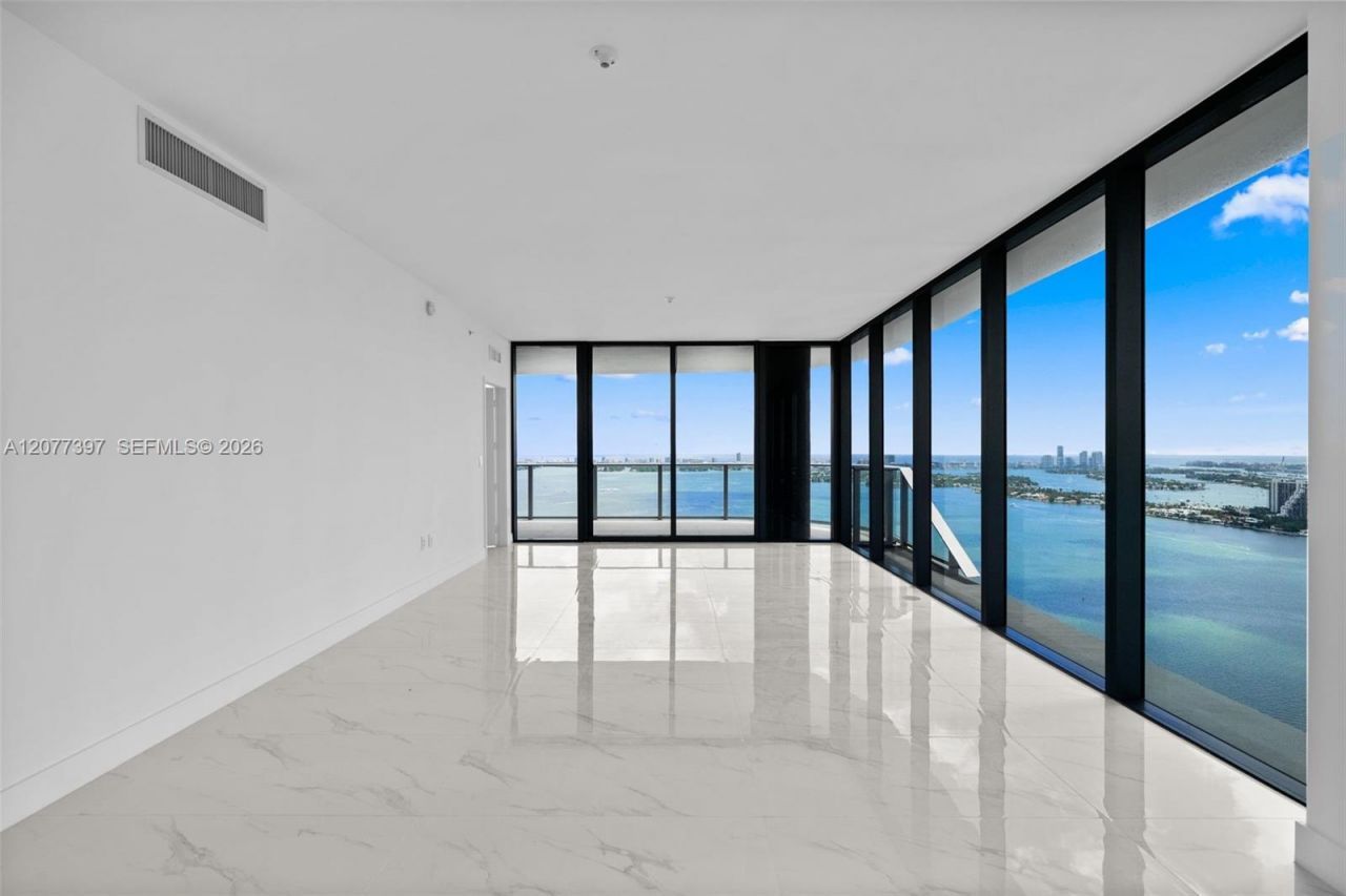 700 NE 24 , Unit 2607, Miami, FL 33137 Photo