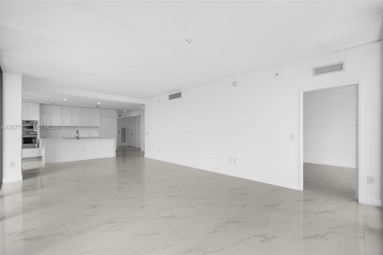 700 NE 24 , Unit 2607, Miami, FL 33137 Photo