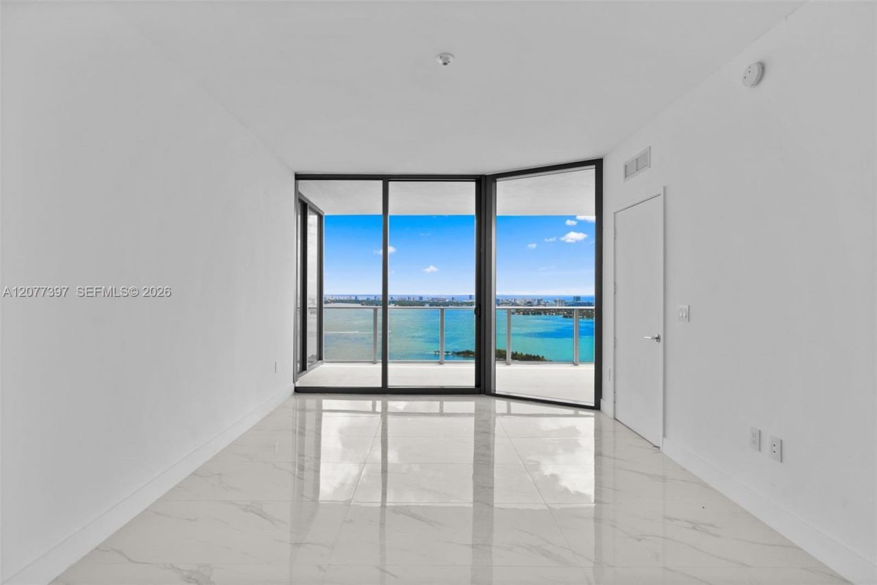 700 NE 24 , Unit 2607, Miami, FL 33137 Photo