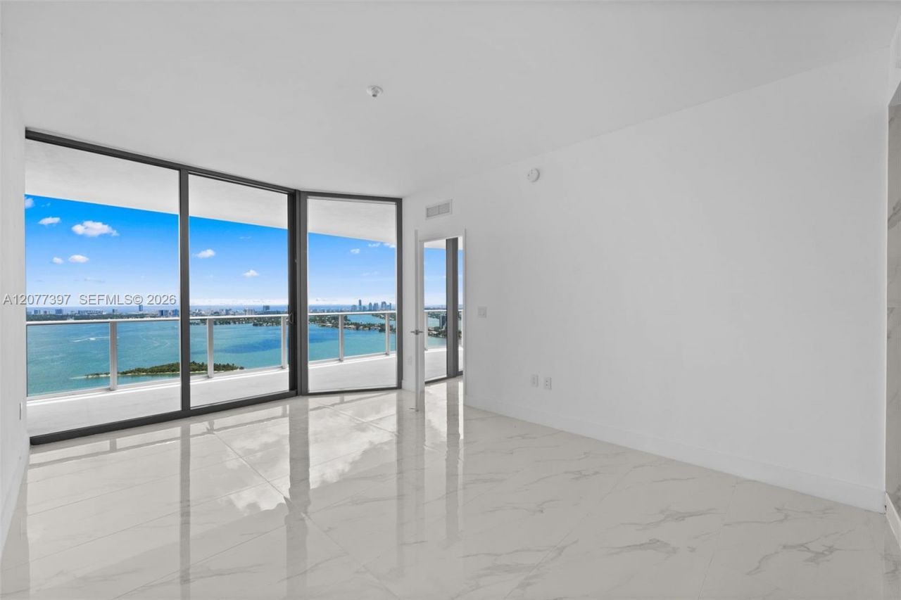 700 NE 24 , Unit 2607, Miami, FL 33137 Photo