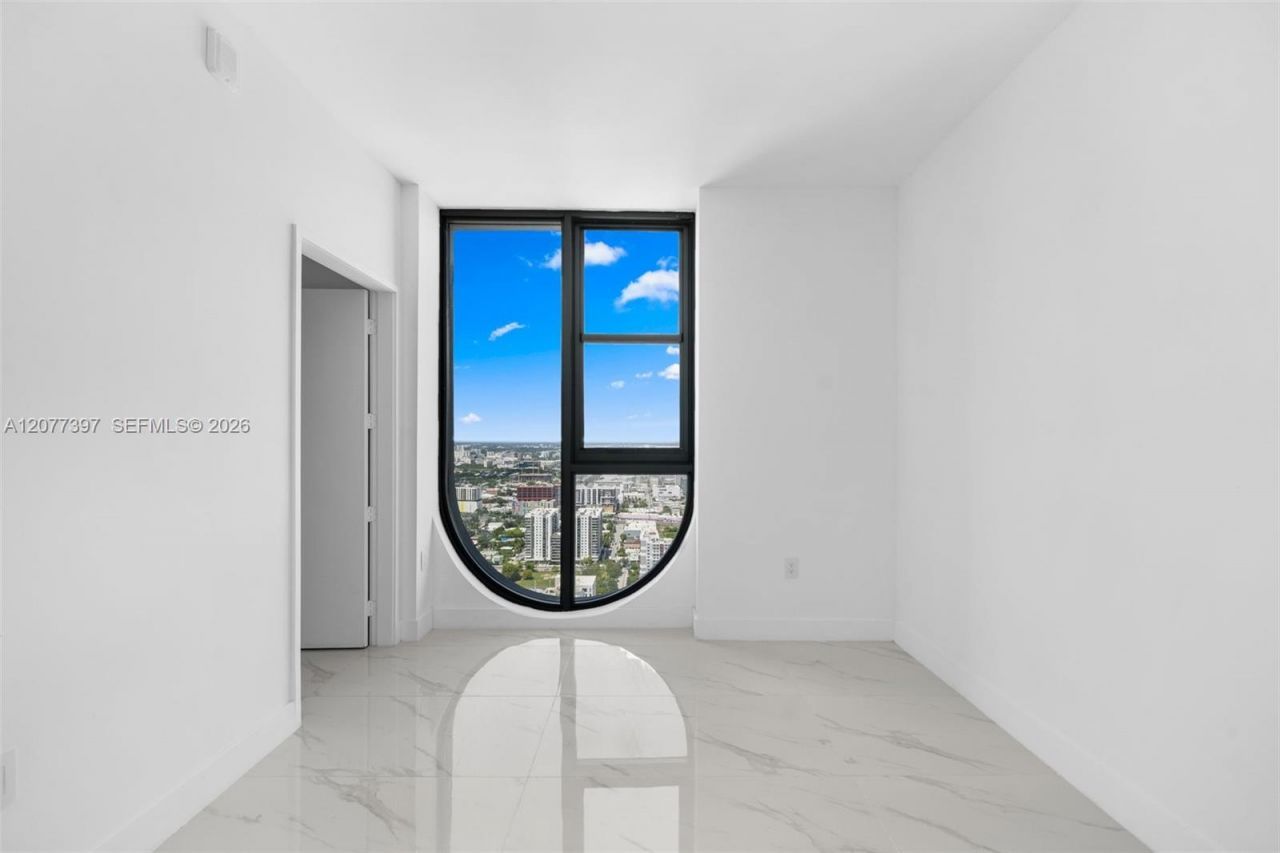 700 NE 24 , Unit 2607, Miami, FL 33137 Photo