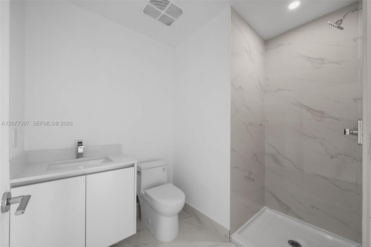 700 NE 24 , Unit 2607, Miami, FL 33137 Photo