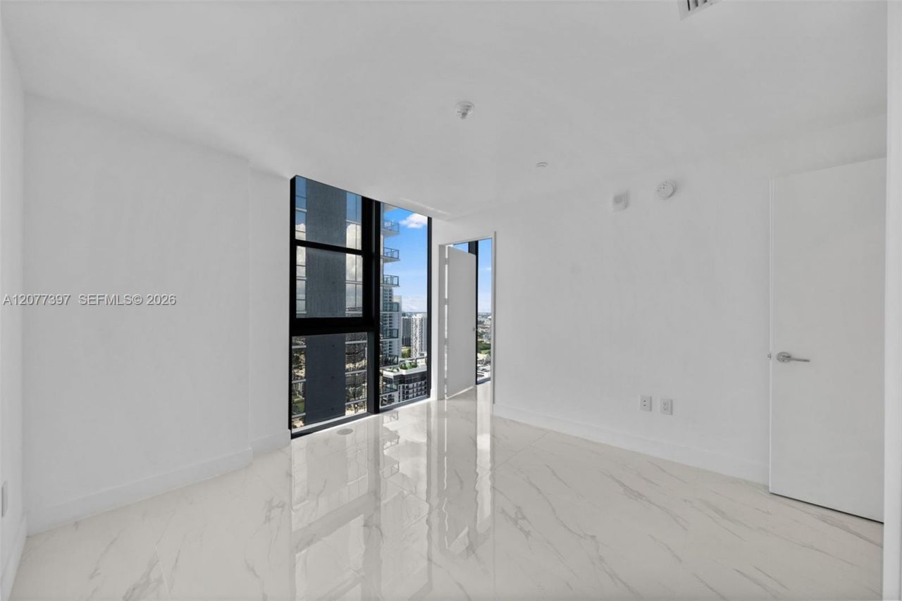 700 NE 24 , Unit 2607, Miami, FL 33137 Photo
