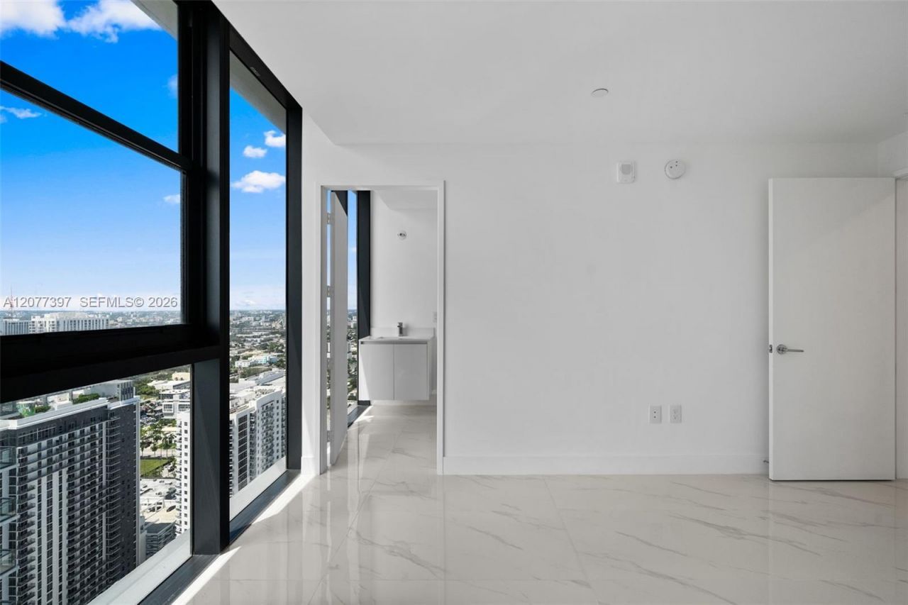 700 NE 24 , Unit 2607, Miami, FL 33137 Photo