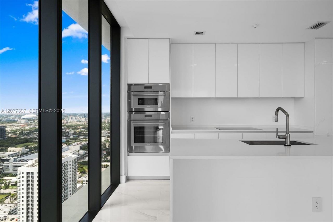 700 NE 24 , Unit 2607, Miami, FL 33137 Photo