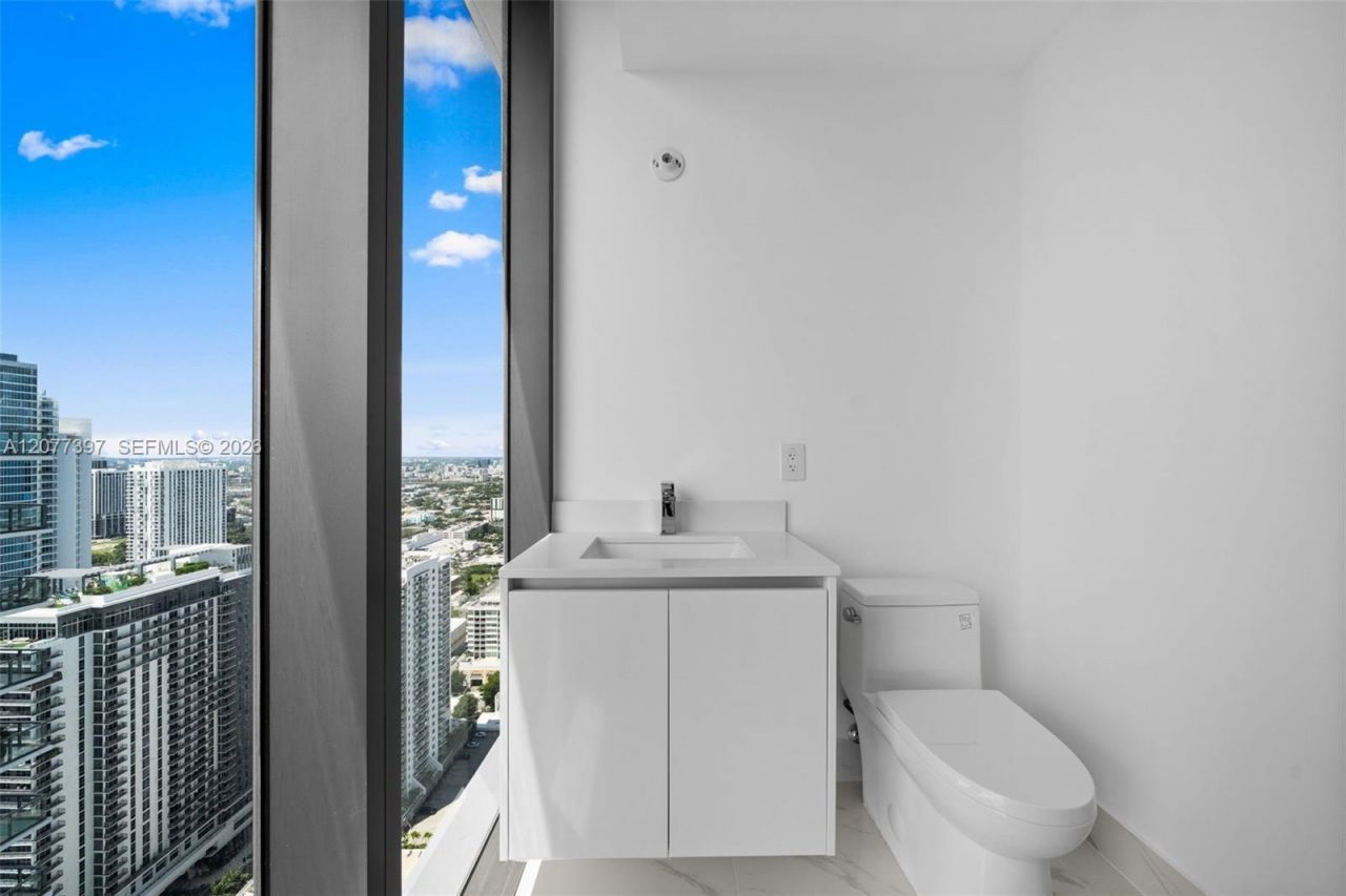 700 NE 24 , Unit 2607, Miami, FL 33137 Photo