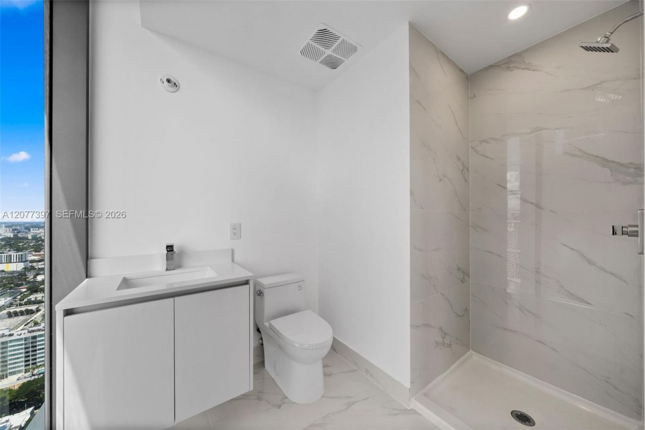 700 NE 24 , Unit 2607, Miami, FL 33137 Photo