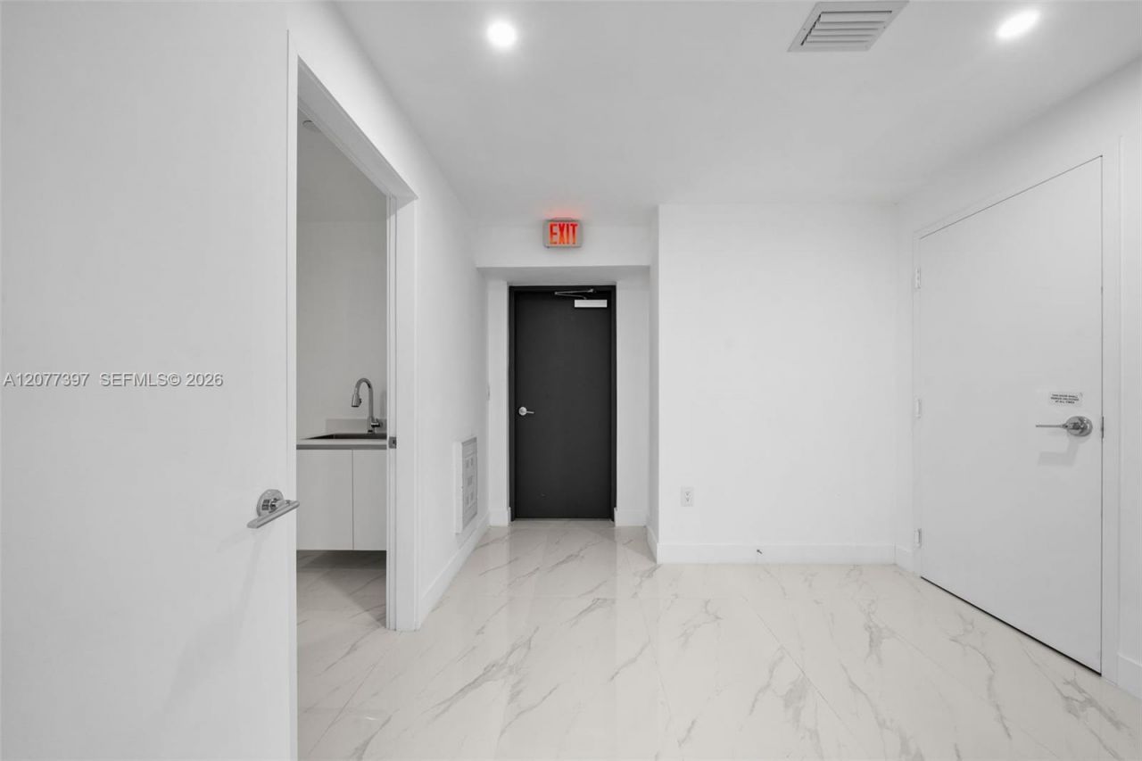 700 NE 24 , Unit 2607, Miami, FL 33137 Photo