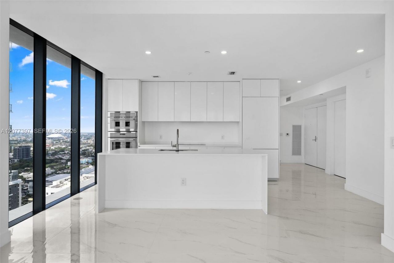 700 NE 24 , Unit 2607, Miami, FL 33137 Photo