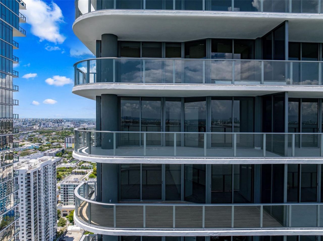 700 NE 24 , Unit 2607, Miami, FL 33137 Photo