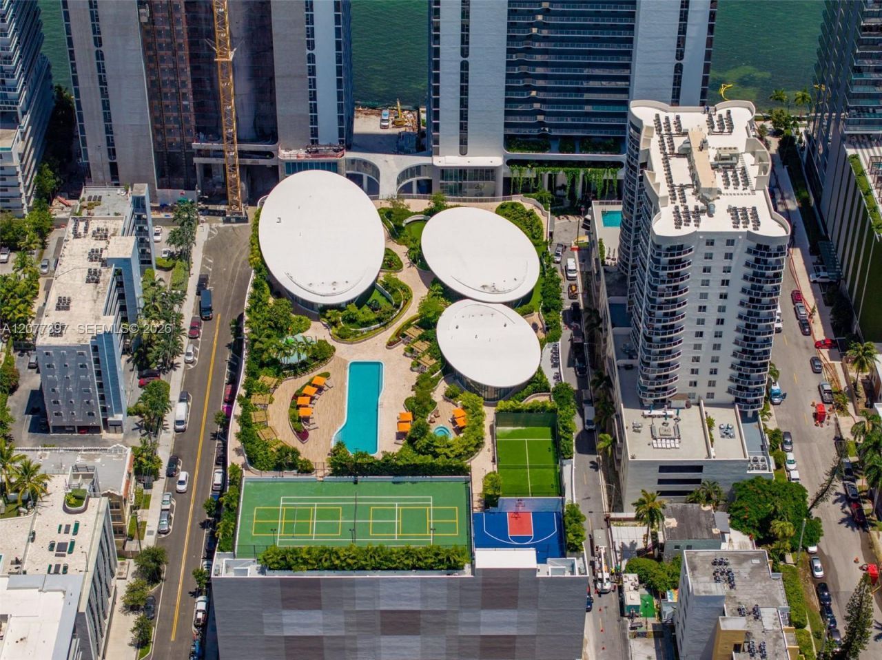 700 NE 24 , Unit 2607, Miami, FL 33137 Photo