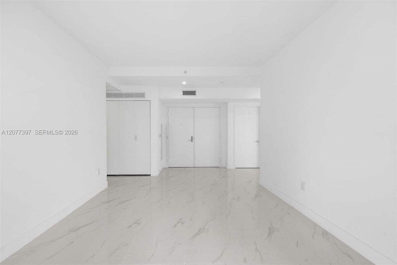 700 NE 24 , Unit 2607, Miami, FL 33137 Photo