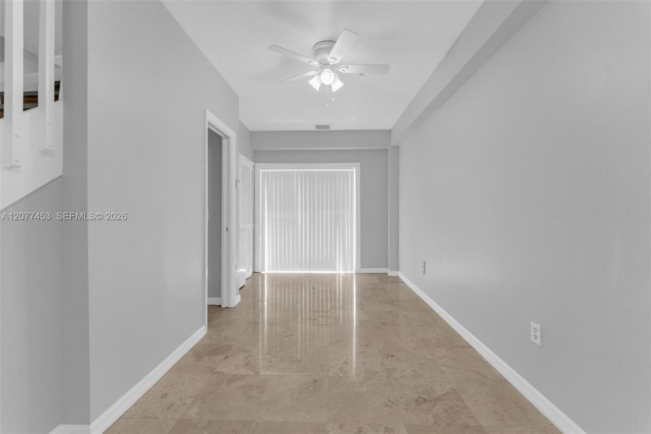 1421 SW 3rd St, Unit 208, Miami, FL 33135 Photo