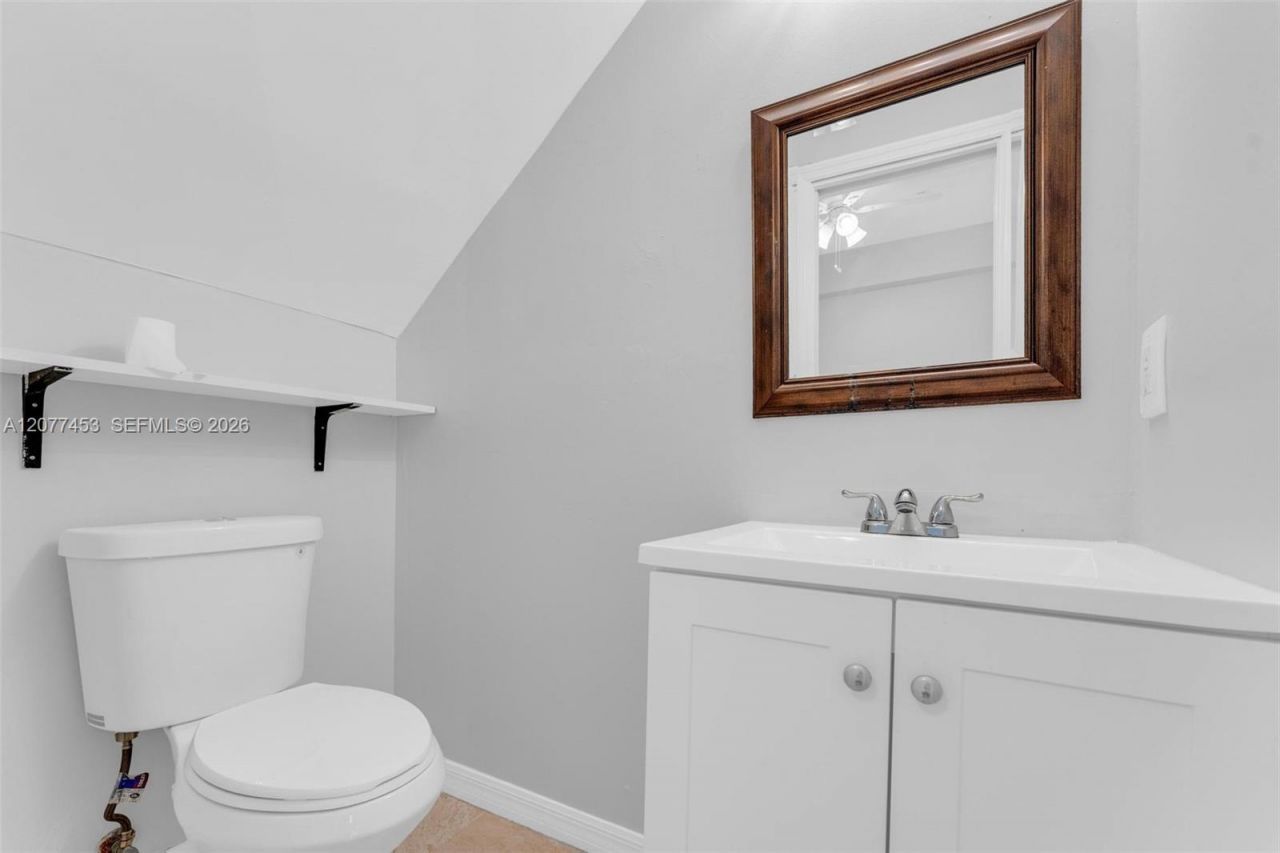 1421 SW 3rd St, Unit 208, Miami, FL 33135 Photo