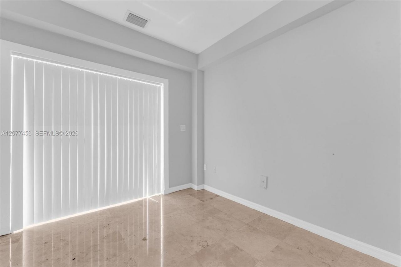 1421 SW 3rd St, Unit 208, Miami, FL 33135 Photo