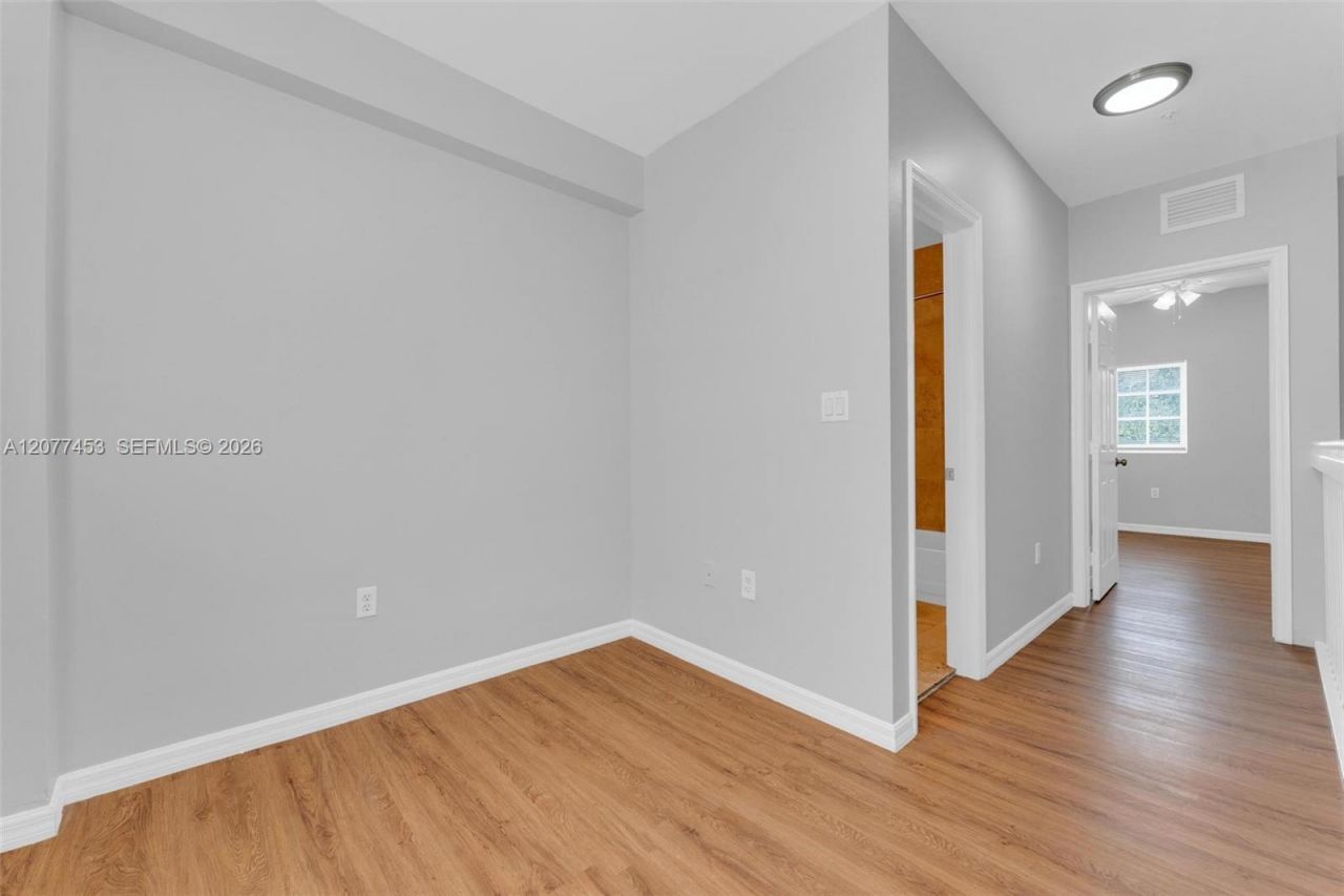 1421 SW 3rd St, Unit 208, Miami, FL 33135 Photo