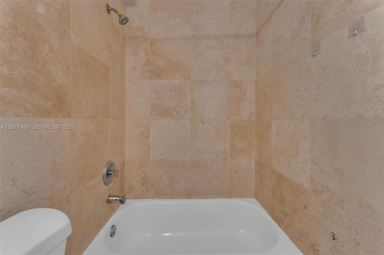 1421 SW 3rd St, Unit 208, Miami, FL 33135 Photo