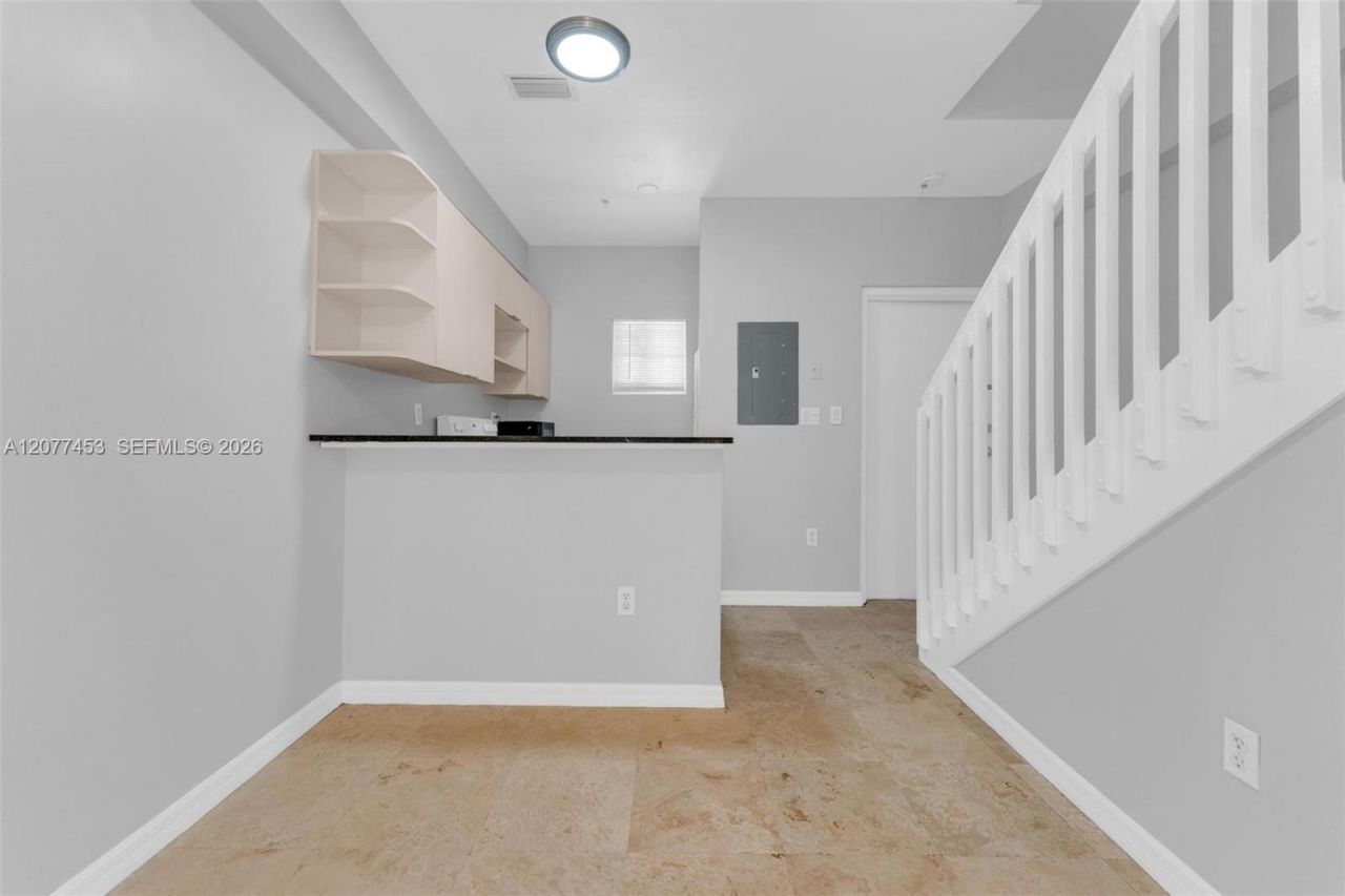 1421 SW 3rd St, Unit 208, Miami, FL 33135 Photo