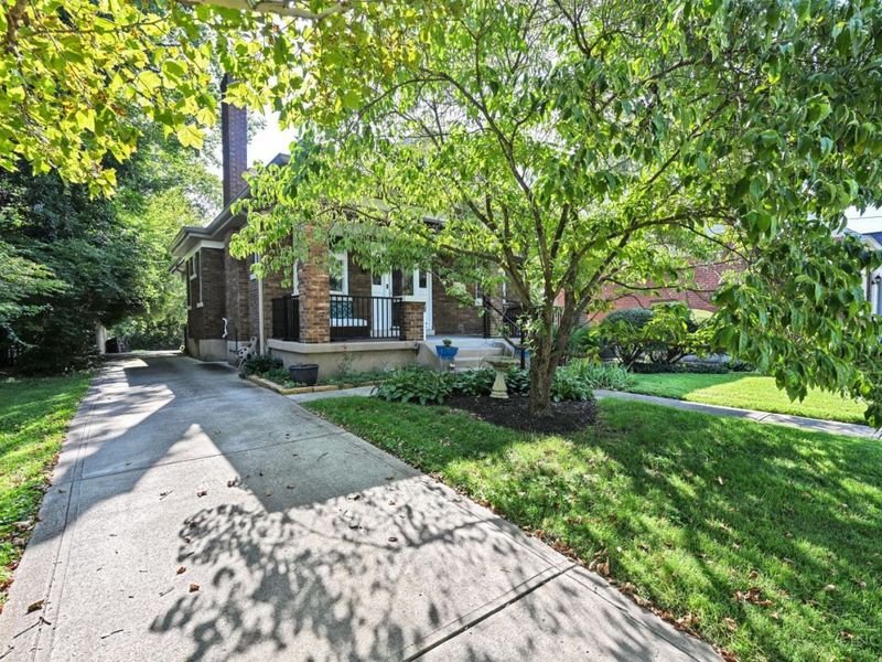 3840 Marburg Avenue, Cincinnati, OH 45209 Photo 2