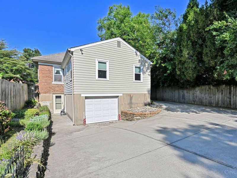 3840 Marburg Avenue, Cincinnati, OH 45209 Photo 46