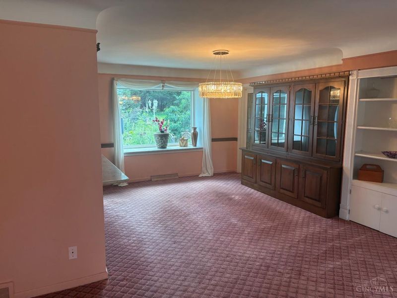 7755 Pfeiffer Road, Montgomery, OH 45242 Photo 7