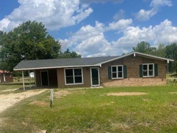 1374 McLean Chapel Church Road, Bunnlevel, NC 28323