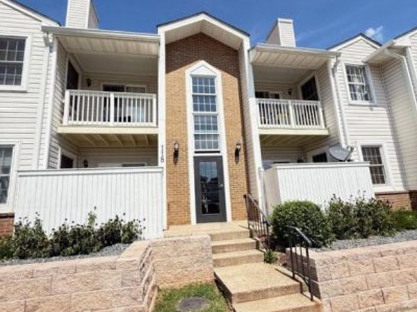 118 WESTWICK COURT, Unit 8, STERLING, VA 20165