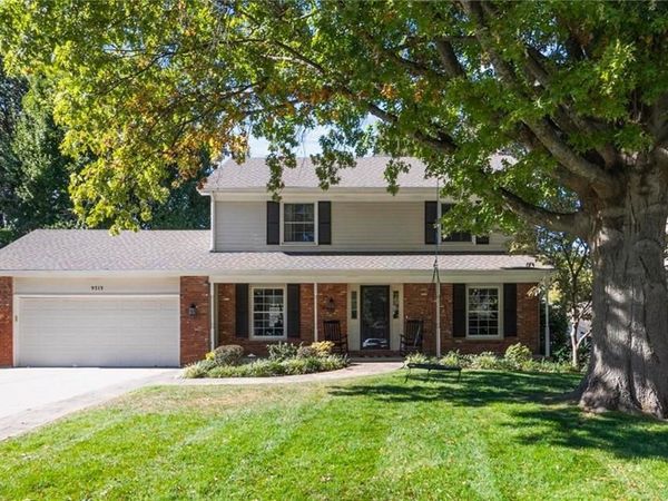 9315 W 113th Street, Overland Park, KS 66210