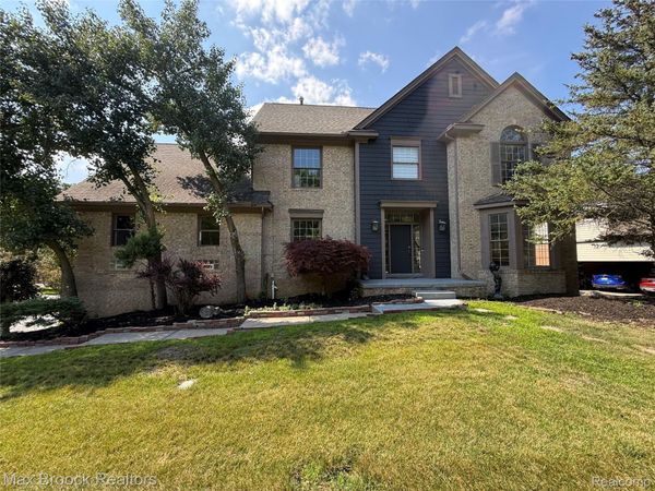 3382 Long Meadow Court , West Bloomfield Township, Mi 48324