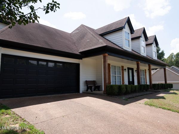9883 Chris Drive, Olive Branch, MS 38654