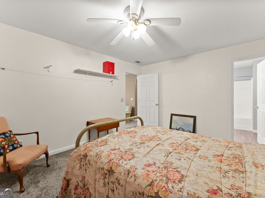 Property Image 38