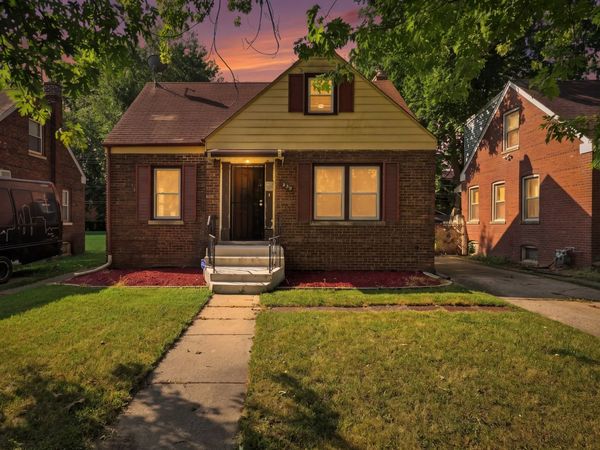 233 E 143rd Street , Dolton, IL 60419