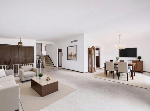 Main Photo