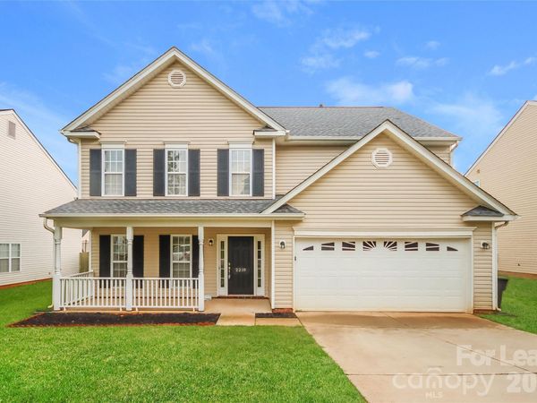 2218 Taras Trace Drive , Statesville, NC 28625