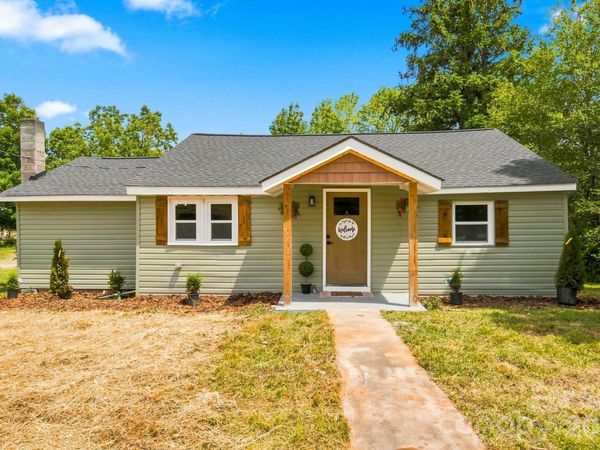 1325 King Road, Salisbury, NC 28146