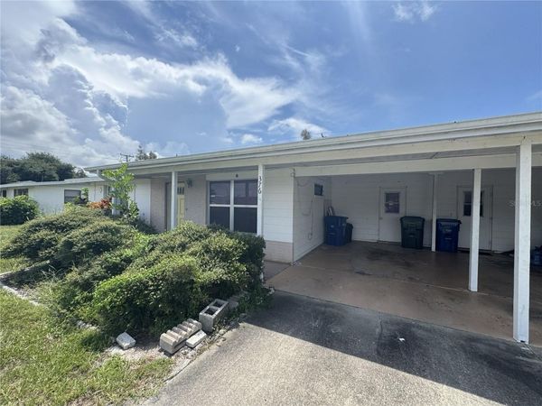 376 BRIARWOOD ROAD , VENICE, FL 34293