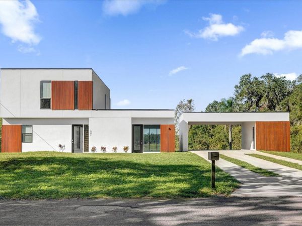 501 CHASTAIN ROAD , SEFFNER, FL 33584