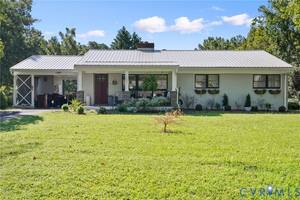 1301 Lee Drive, Farmville, VA 23901 Main Photo