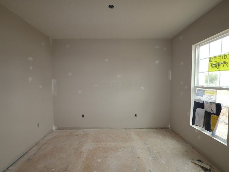 27 Englewood Road, Commercial Point, OH 43116 Photo 9