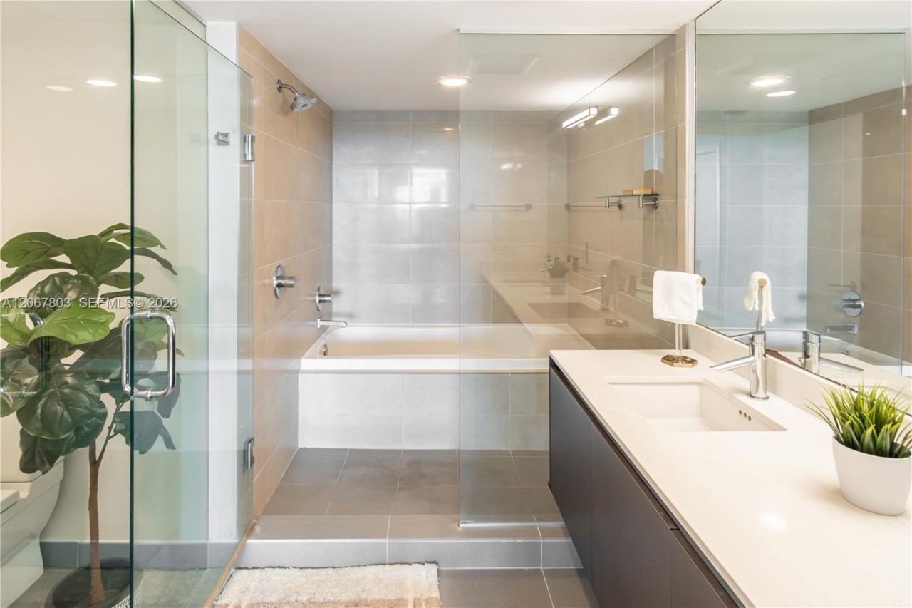 6620 Indian Creek Dr, Unit 509, Miami Beach, FL 33141 Photo