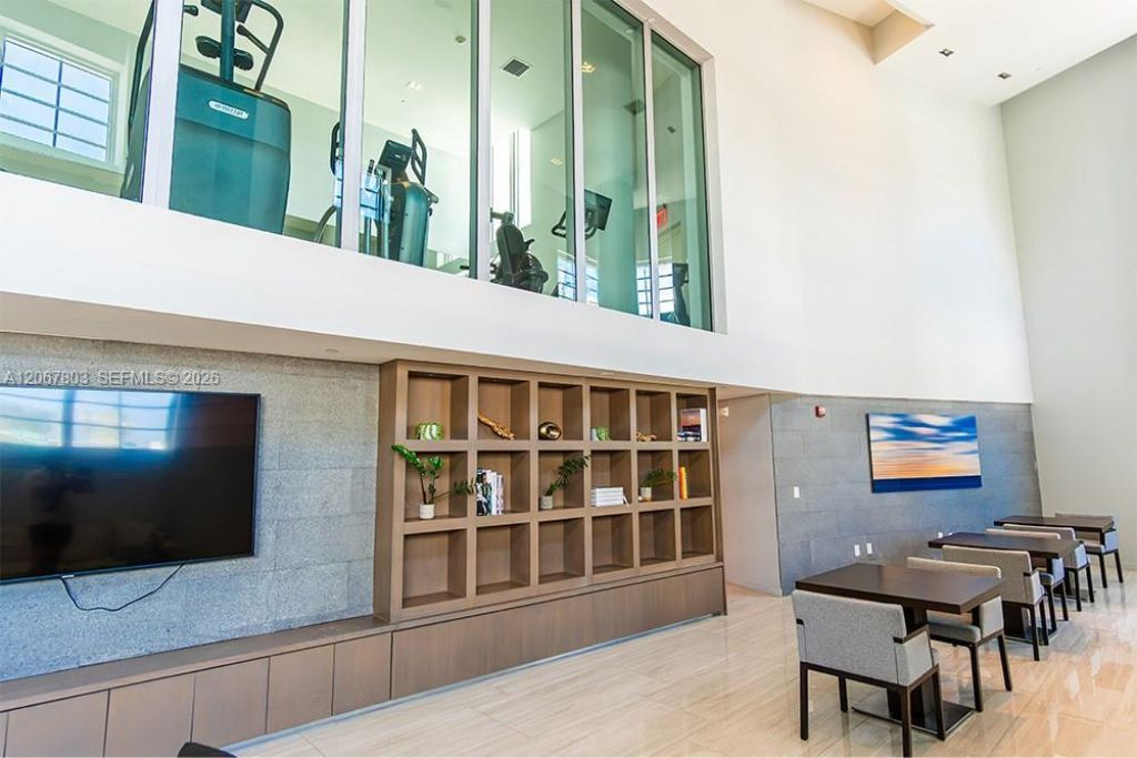 6620 Indian Creek Dr, Unit 509, Miami Beach, FL 33141 Photo