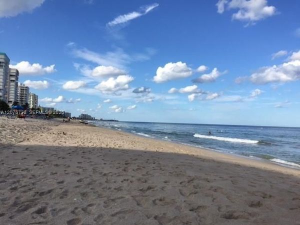 3424 SE 12th St , Unit F5, Pompano Beach, FL 33062