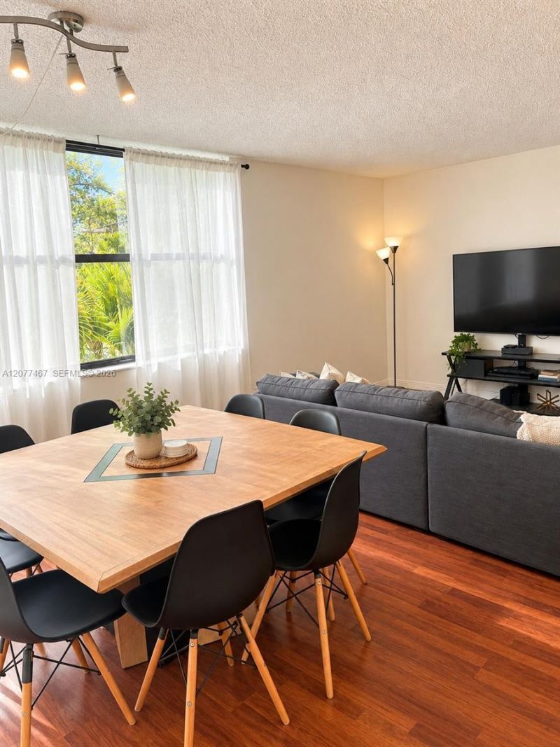 20441 NE 30th Ave, Unit 324-9, Aventura, FL 33180 Photo