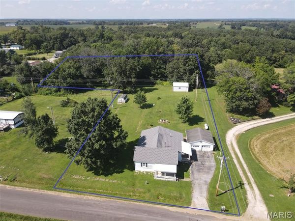 25438 Main Street , Durham, MO 63438