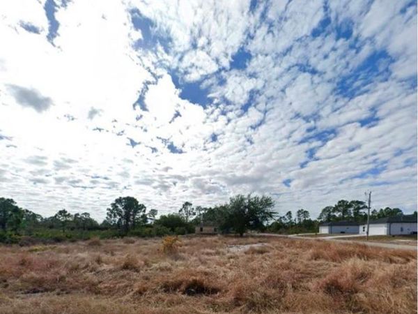 1106 Chiefland ST E, LEHIGH ACRES, FL 33974